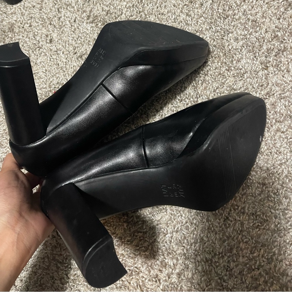 Naturalizer Women’s pump